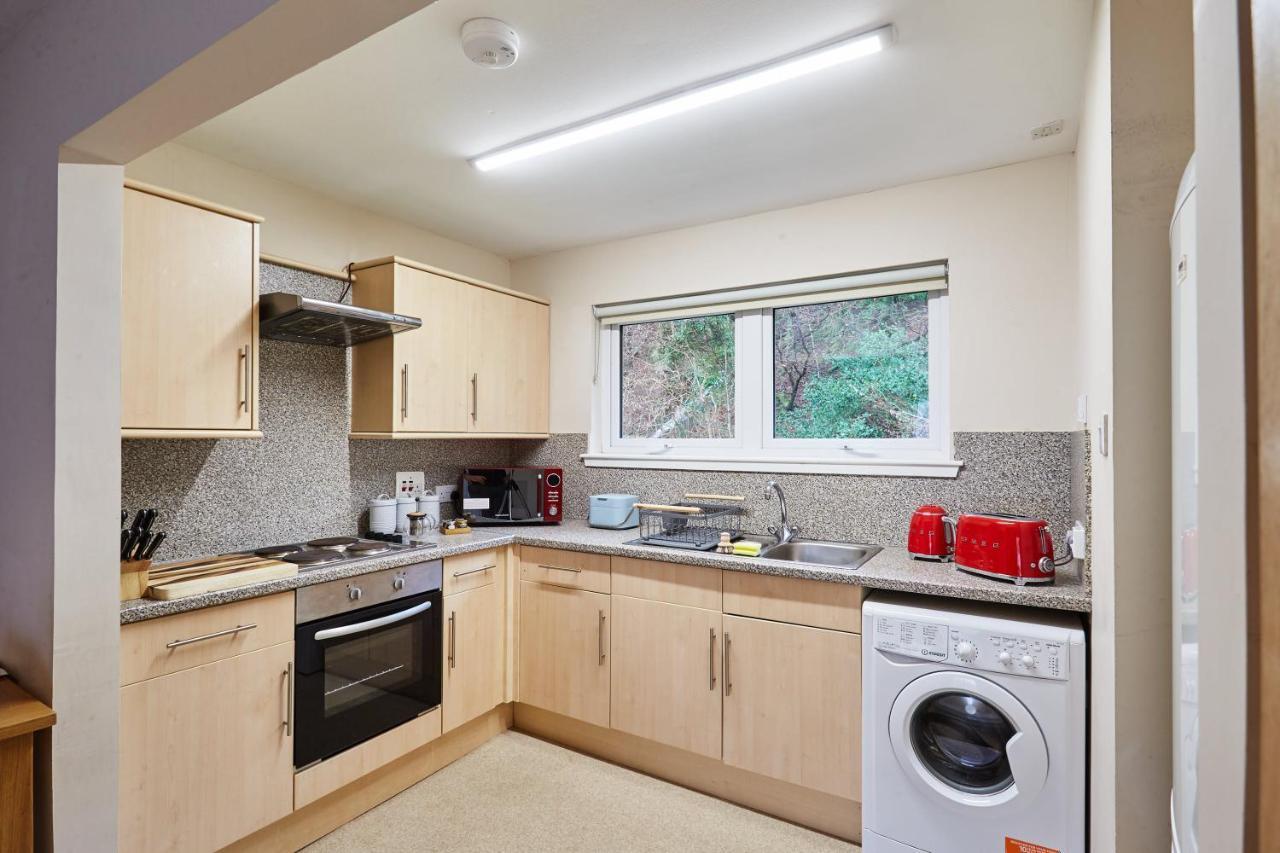 Etive, Beautiful Lochside Apartment With Balcony Fort William Zewnętrze zdjęcie